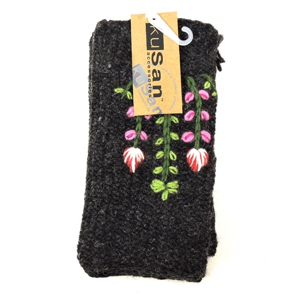 KUSAN ⚜ WOMEN'S BLACK WOOL OPEN FINGERS WINTER MITTENS - Picture 3 of 4